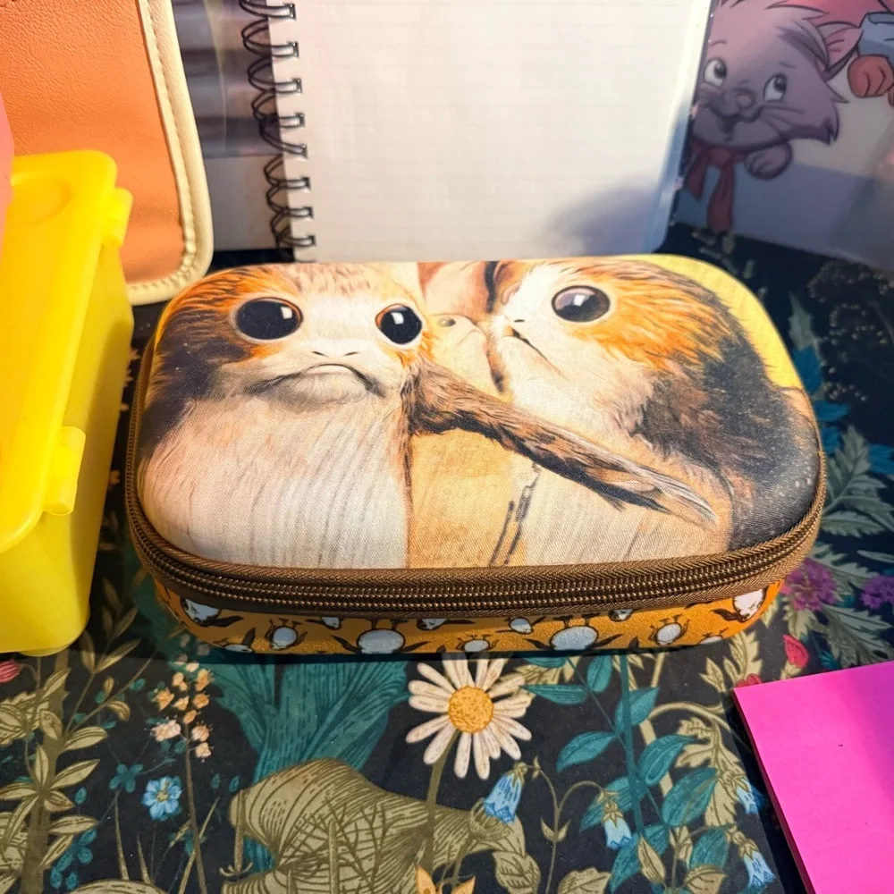 Star Wars porg pen/pencil case - see pics